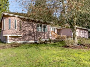 21004 SE 258th St, Maple Valley, WA 98038