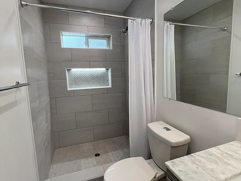 545 W Shenandoah St #B — Photo 9