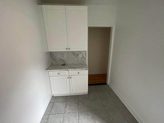 5th image of 53-01 32nd Ave #2P