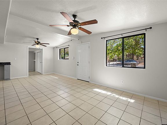 4th image of 2115 Davis Avenue
