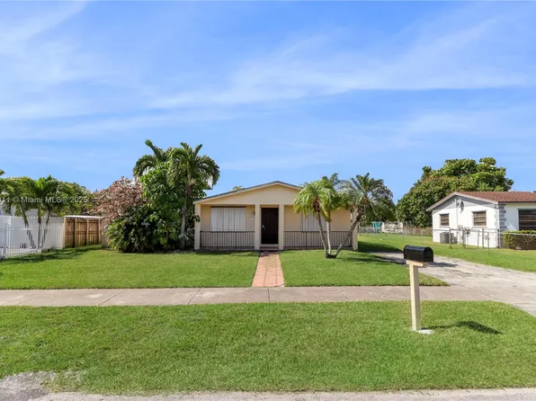 14504 SW 105th Ct, Miami, FL 33176