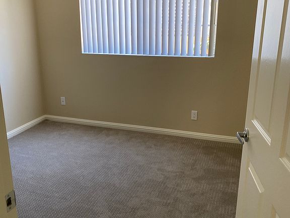 3rd image of 555 Redondo Ave APT 107
