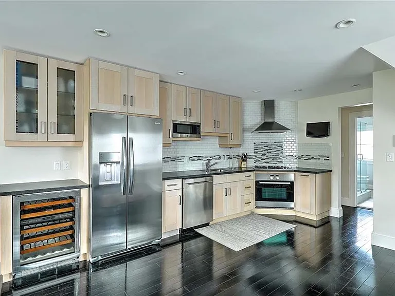 26 S Angell St #3 — Photo 22