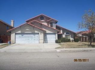 5303 Moonraker Rd, Palmdale, CA 93552