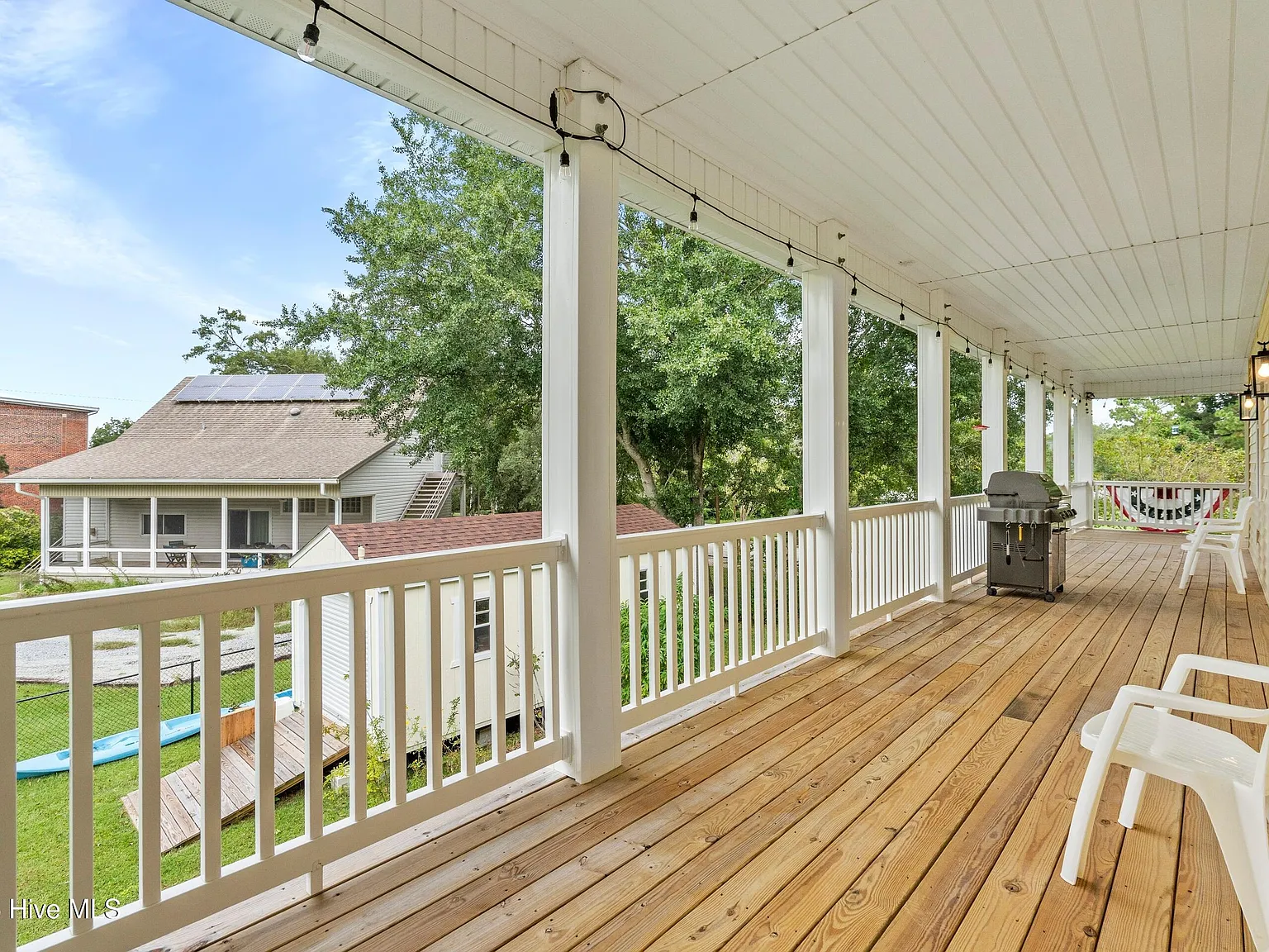 3 bed, 2.0 bath, 1510 sqft, $2,500 — Photo 3