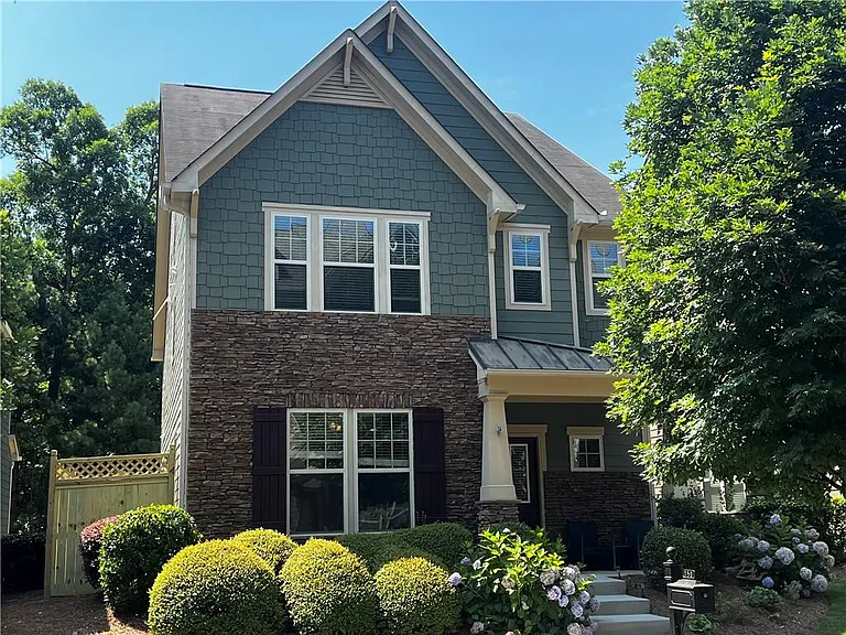 750 Village Field Ct — Photo 1