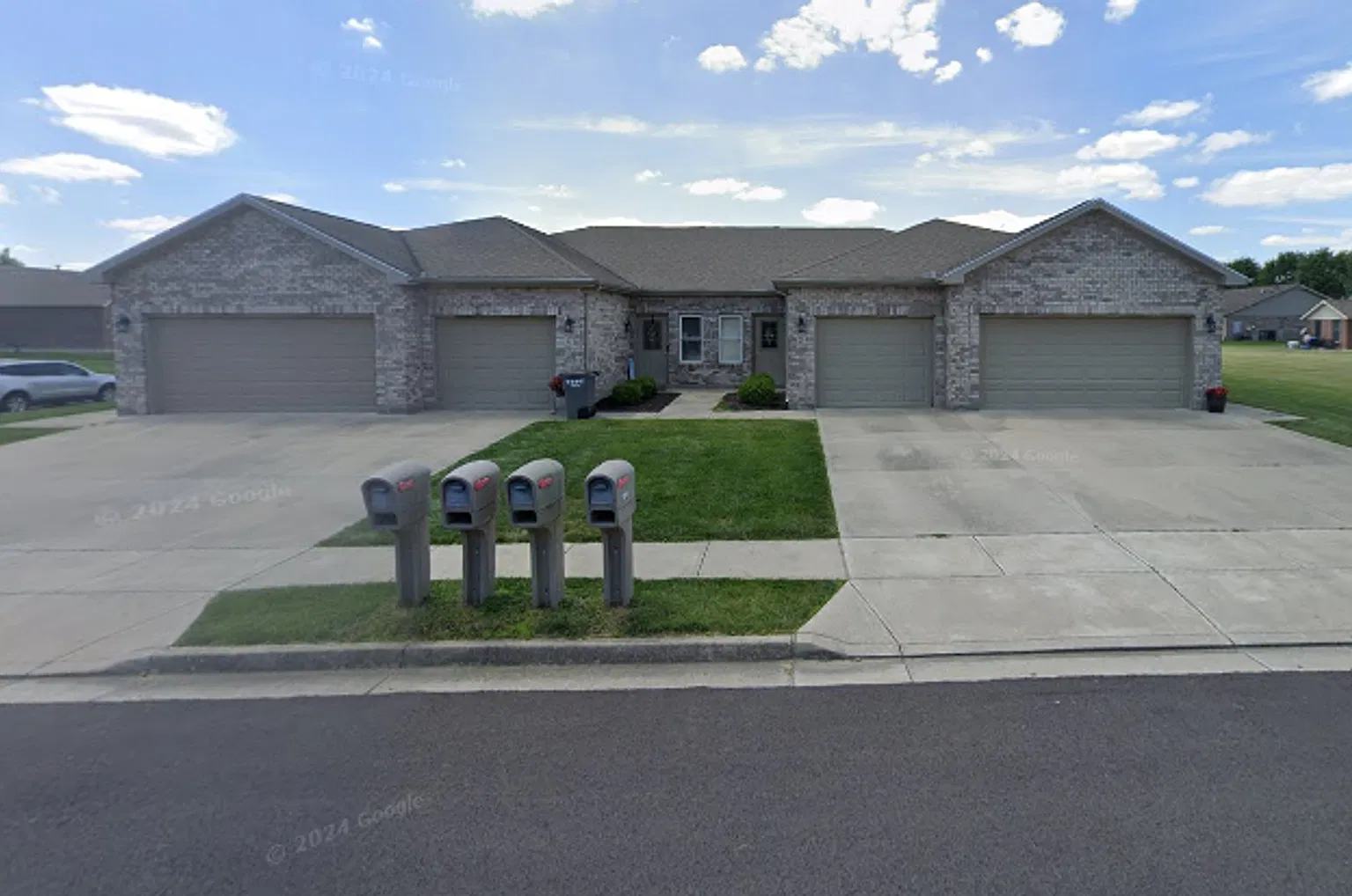 Executive Ranch Condo with 1 Bedroom, 1 Bath, and 1-Car Attached Garage in Troy, Ohio — Photo 1