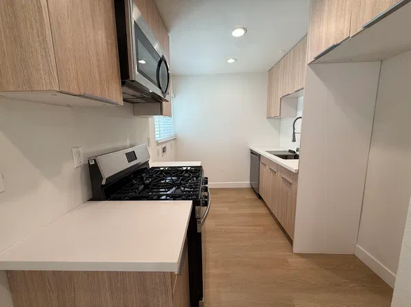 1144 Stanley Ave APT D, Long Beach, CA 90804