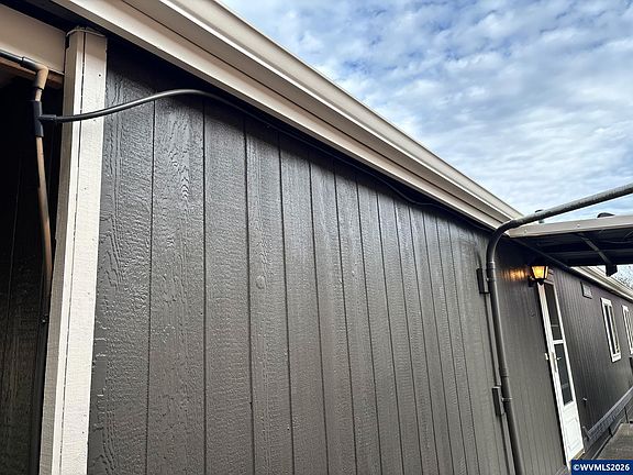 2nd image of 27742 Fern Ridge Rd