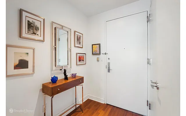 Sold by Douglas Elliman | media 15