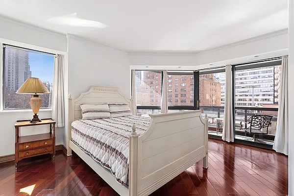 Rented by Corcoran | media 31