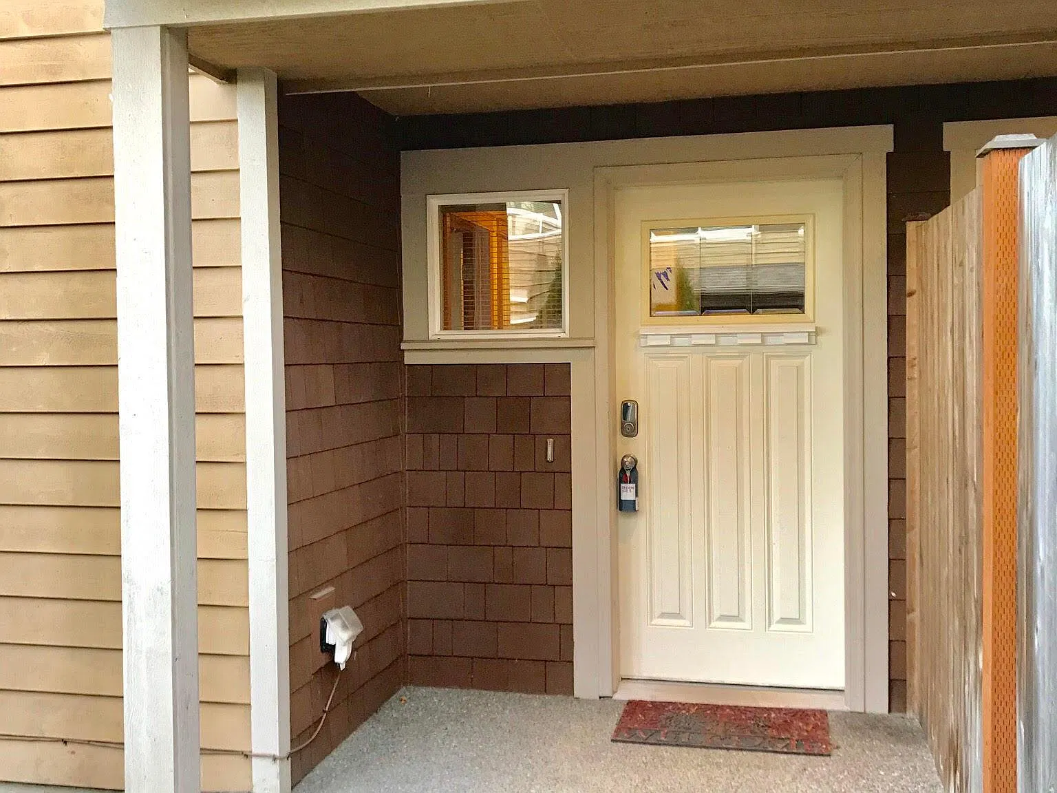 3 bed, 1396 sqft, $3,000 — Photo 1