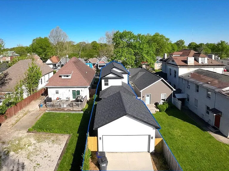 636 N Limestone — Photo 15