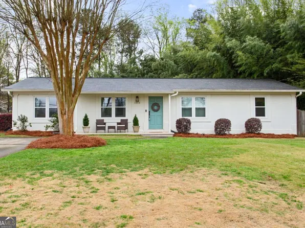 1864 Creat Trl SE, Smyrna, GA 30080