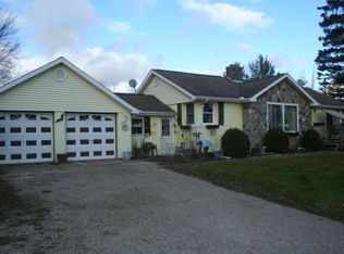 5612 Turtle Rd, Turner, MI 48765