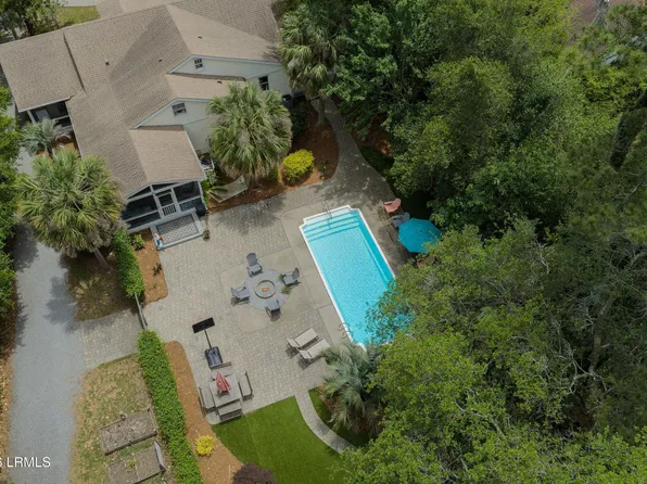 864 Ribaut Road, Beaufort, SC 29902