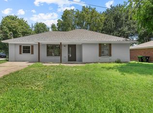 222 E Dennis St, Pilot Point, TX 76258