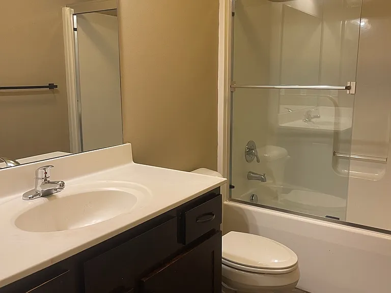 5432 N Mercier St — Photo 7