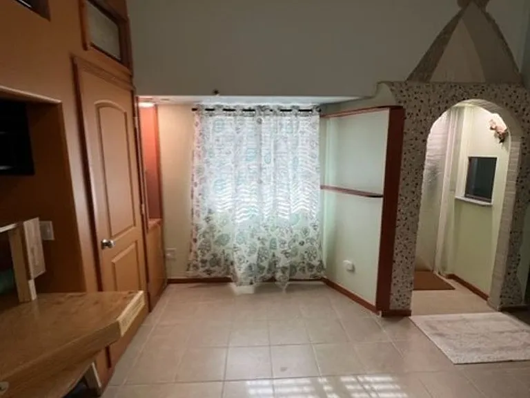 31 Becky Ave #B — Photo 4