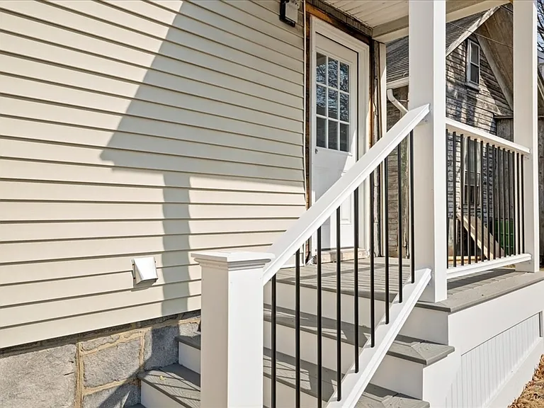 183 Vernon St #3 — Photo 37