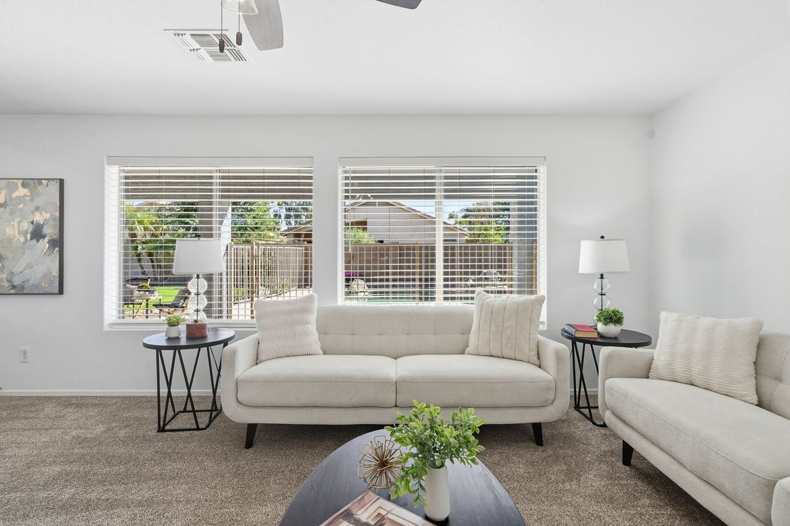 next background image