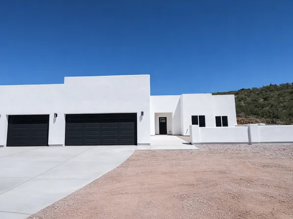 115 Via Finlandia, Rio Rico, AZ 85648