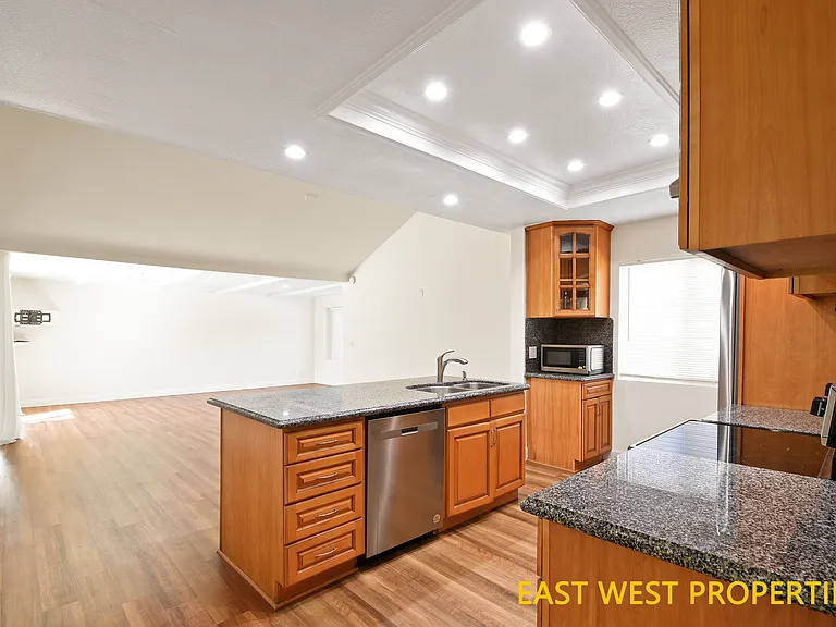 5012 Greencap Ave — Photo 6