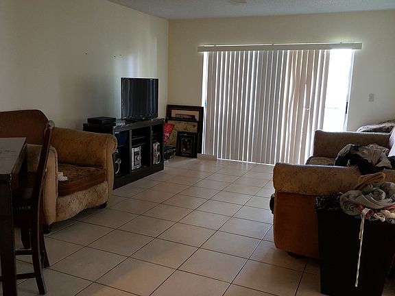 5th image of 4277 NW 89th Ave APT 202