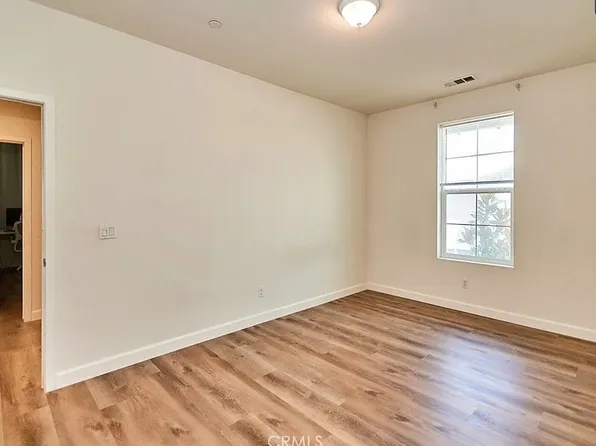 6914 Old Mill Ave, Chino, CA 91710