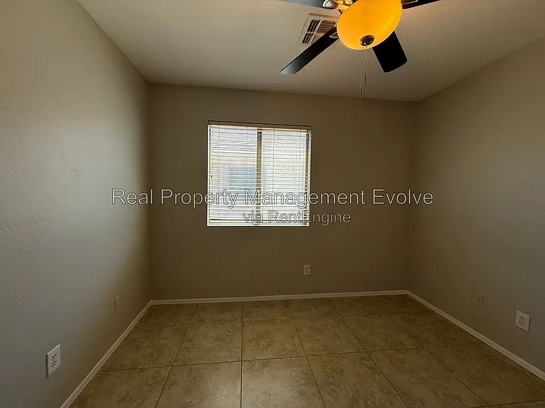 11728 W Avenida Del Sol — Photo 22