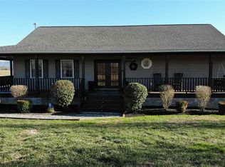 137 Windsong Dr, Parrottsville, TN 37843