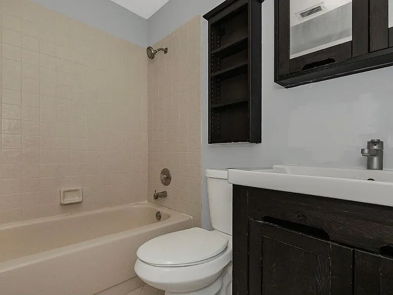 161 Meadows Dr #161 — Photo 8