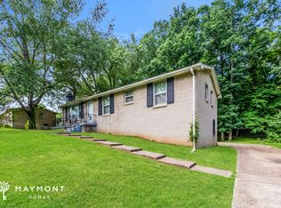 15 Saratoga Dr, Clarksville, TN 37042