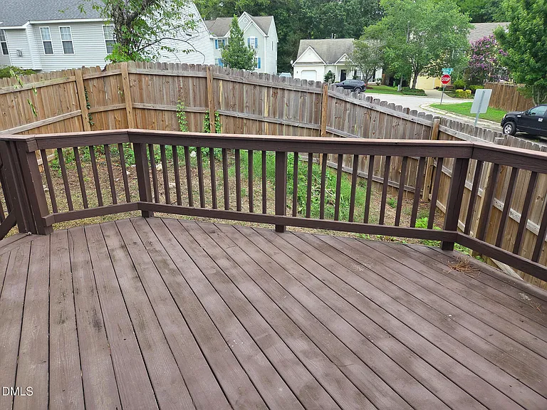 549 Mountain Lake Dr — Photo 27