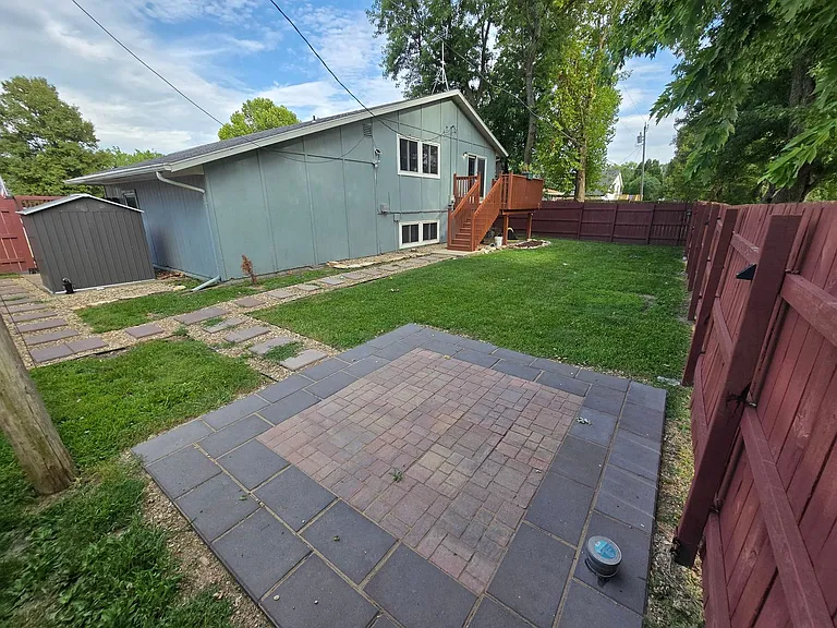 2025 Beck St — Photo 71