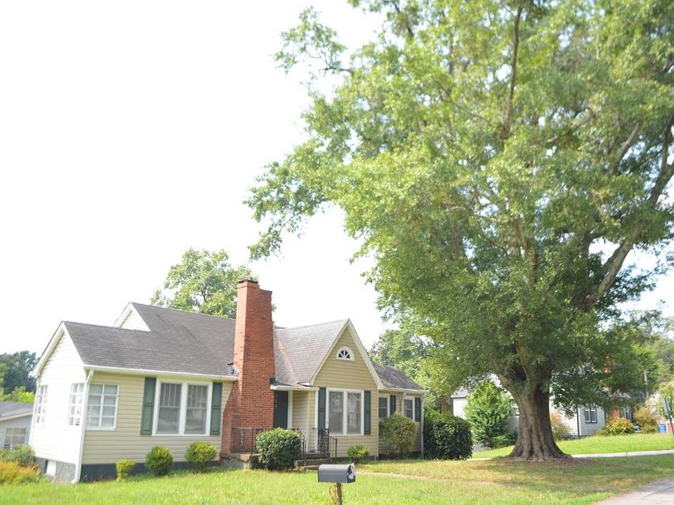 200 Paris Mountain Ave, Greenville, SC 29609 Zillow