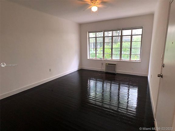 2nd image of 1134 Pennsylvania Ave APT 7