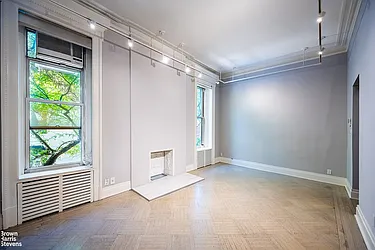 963 Lexington Avenue, #2R