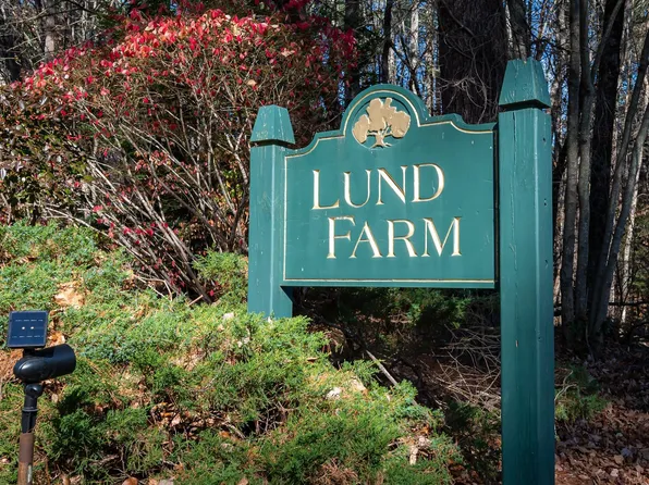 25 Apple Lane #B, Hollis, NH 03049