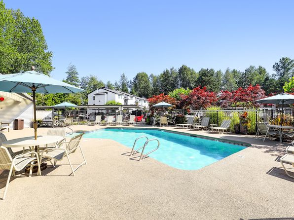 13101 SE 240th St APT C205