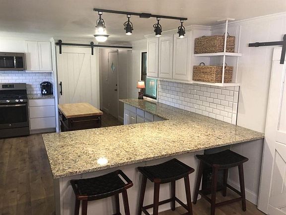 5th image of 3809 Montego Bay Ct