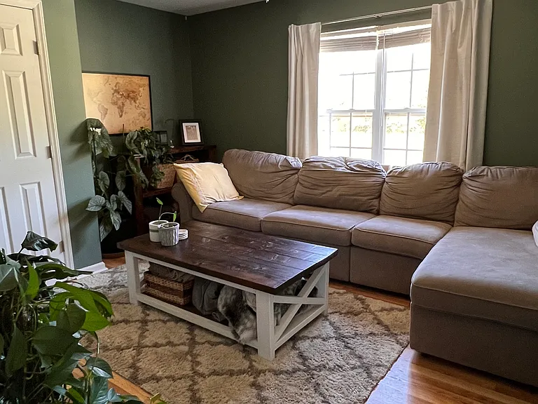 4950 Deveron St #B — Photo 2