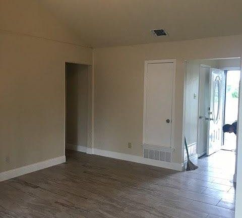 2nd image of 2613 College Park Dr