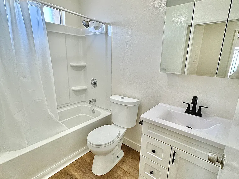 6714 Troost Ave #O — Photo 14