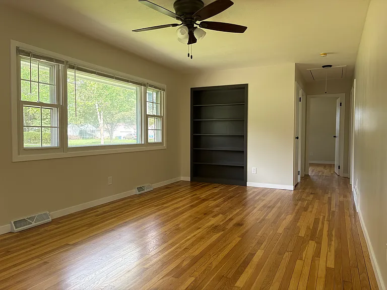 7567 Inland Dr — Photo 7