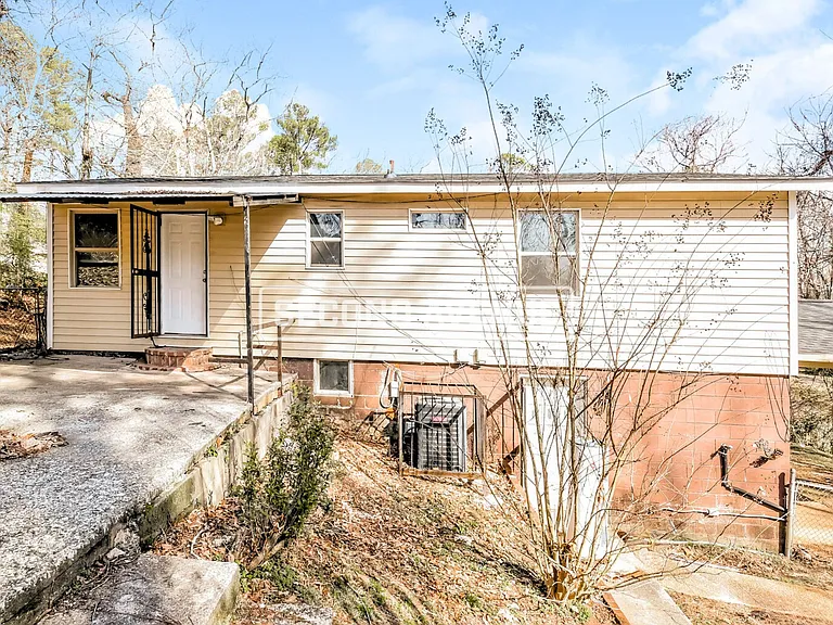 5403 Wesley Dr — Photo 16