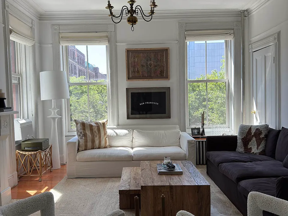 111 Pacific St #2