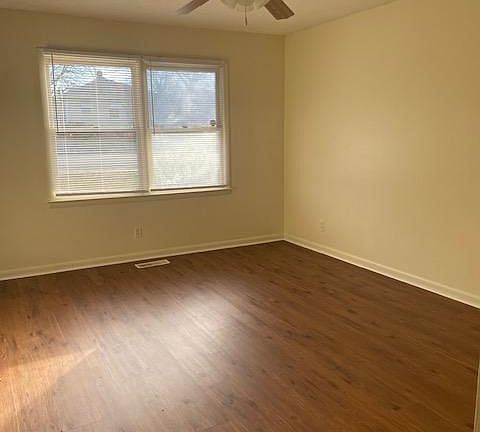 5th image of 2301 Yanceyville St #C