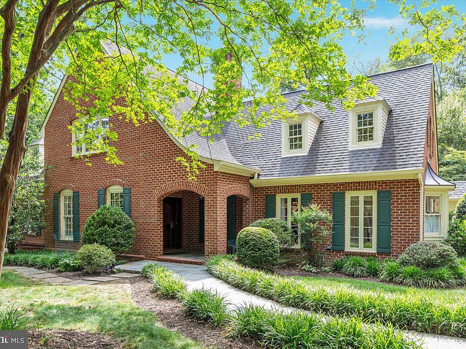 1st image of 7131 Woodland Dr