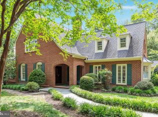 7131 Woodland Dr, Springfield, VA 22151